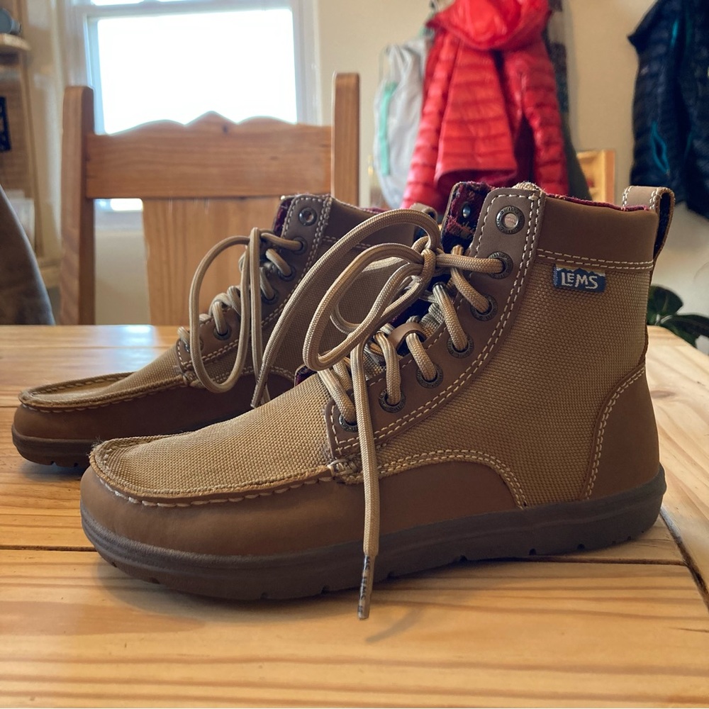 Nearly NEW LEMS Boulder Boot, barefoot chukka ankle boot